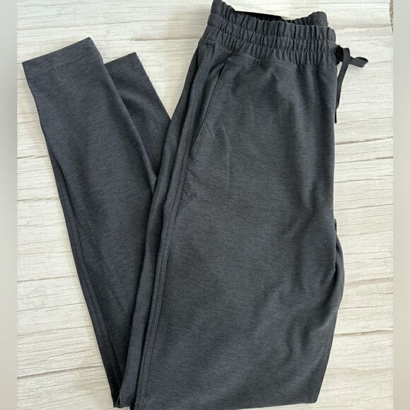 Outdoor Voices Sunday Sweatpants XS NWT - Picture 2 of 5